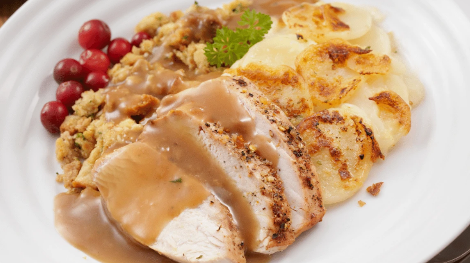 Quốc Việt Foods® Holiday Recipes - Chicken Curry Gravy